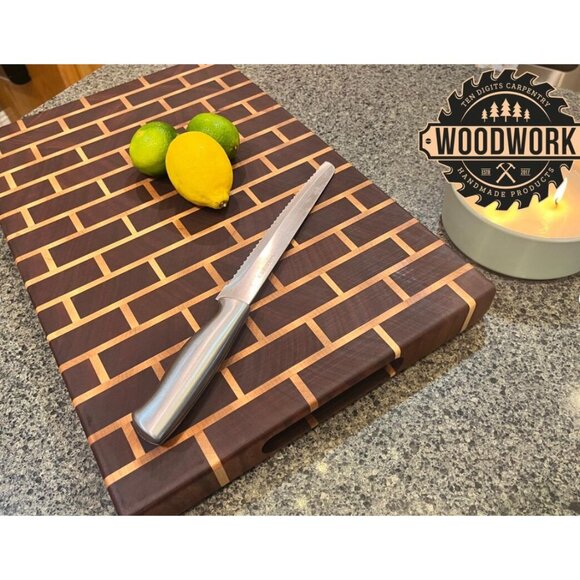 Handmade Mahogany & Maple Wooden Brick Pattern Cutting Board With Juice Groove - Picture 5 of 9